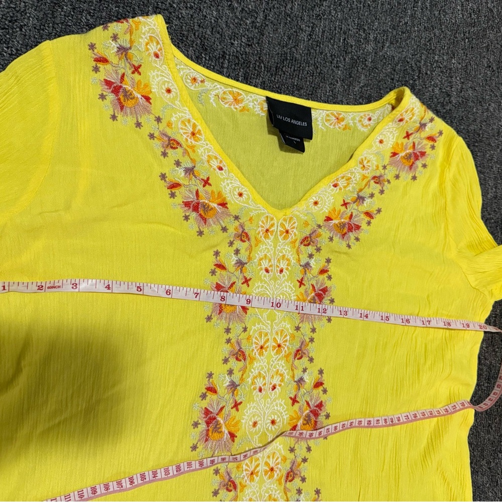 Sunny Yellow Floral Blouse - Picture 8 of 11